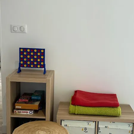 Gite, Playroom, Garden & Near * Charly-sur-Marne