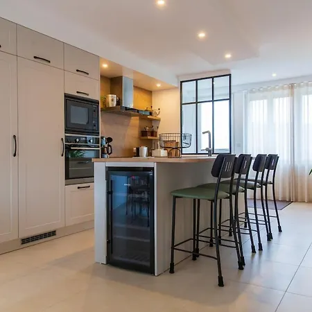 Апартаменты Gite, Playroom, Garden & Near Charly-sur-Marne